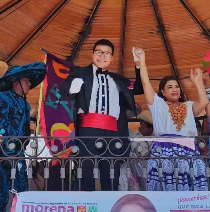 Pedro Razo Hernandez Director del colectivo Aztlán